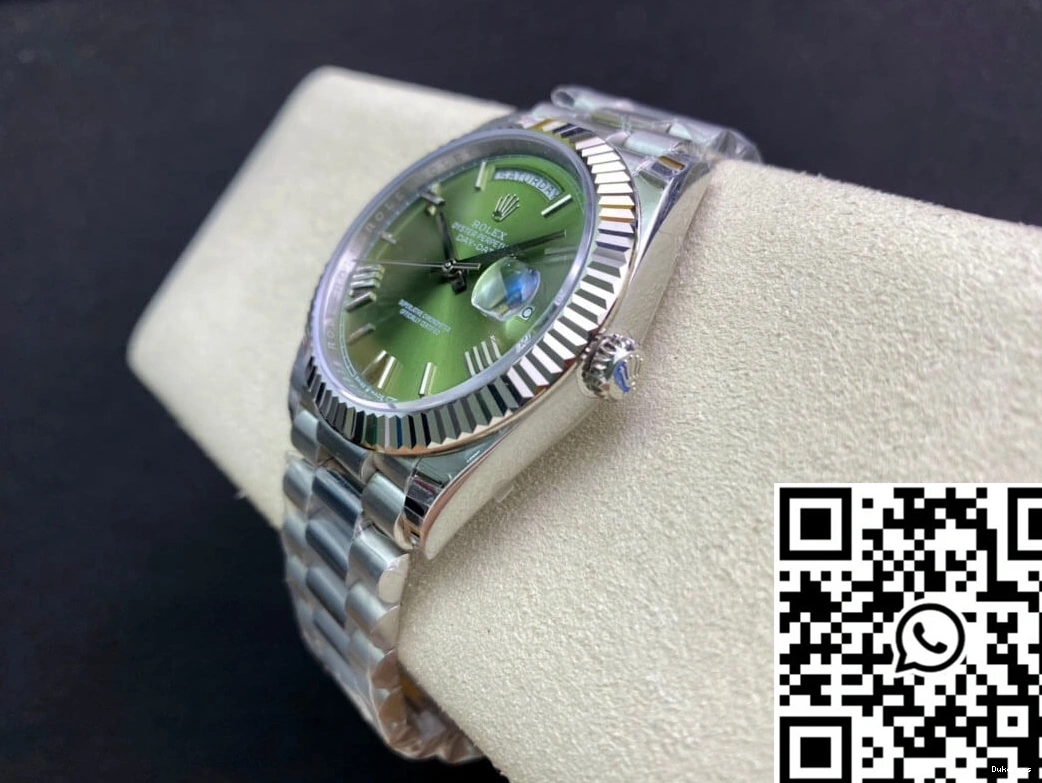 Green Olive Date M228239-0033 Day Factory Dial EW Rolex 0207